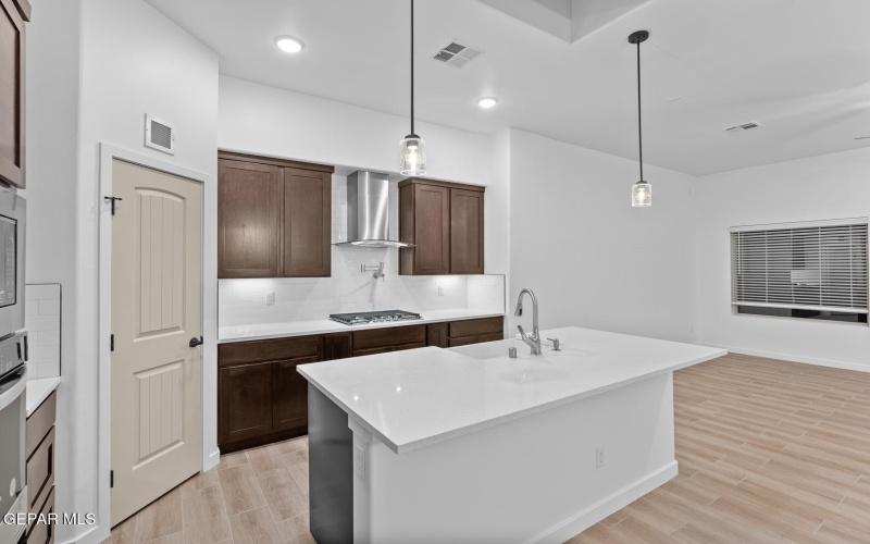 1129 Gallium Avenue, Santa Teresa, NM 88008, 3 Habitaciones Habitaciones , ,2 BañosBaños,Residential,En Venta,1129 Gallium Avenue,925484