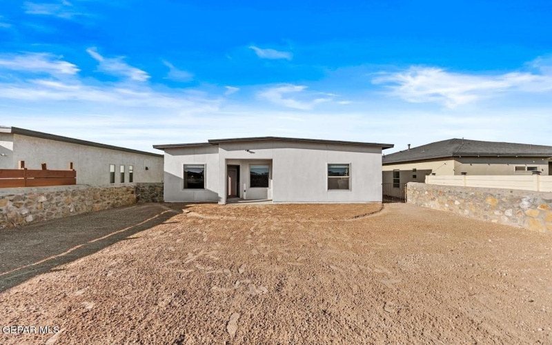 931 Gallium Avenue, Santa Teresa, NM 88008, 3 Habitaciones Habitaciones , ,2 BañosBaños,Residential,En Venta,931 Gallium Avenue,925501