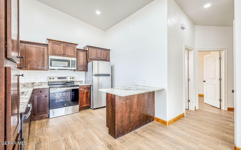 481 CHICKEN FARM Road unit: 2 #2, Anthony, TX 79821, 2 Habitaciones Habitaciones , ,Residential,En Venta,481 CHICKEN FARM Road unit: 2,925505