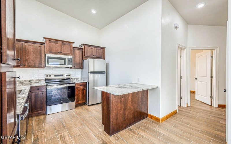 481 CHICKEN FARM Road unit: 2 #2, Anthony, TX 79821, 2 Habitaciones Habitaciones , ,Residential,En Venta,481 CHICKEN FARM Road unit: 2,925505