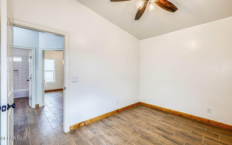 481 CHICKEN FARM Road unit: 2 #2, Anthony, TX 79821, 2 Habitaciones Habitaciones , ,Residential,En Venta,481 CHICKEN FARM Road unit: 2,925505