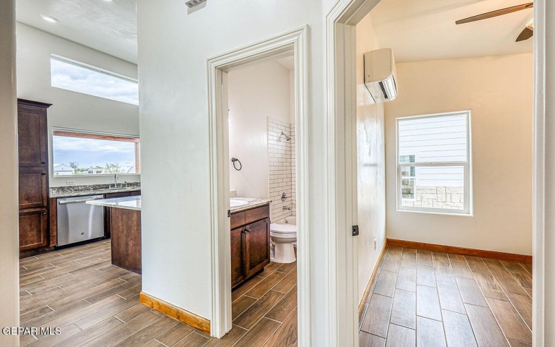 481 CHICKEN FARM Road unit: 2 #2, Anthony, TX 79821, 2 Habitaciones Habitaciones , ,Residential,En Venta,481 CHICKEN FARM Road unit: 2,925505