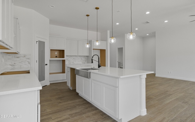 145 Bonnie Trail, Sunland Park, NM 88063, 4 Habitaciones Habitaciones , ,2 BañosBaños,Residential,En Venta,145 Bonnie Trail,925511
