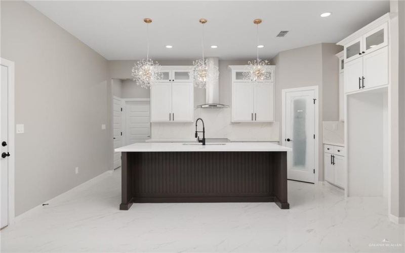 1202 Moses Drive, San Juan, TX 78589, 3 Bedrooms Bedrooms, ,2 BathroomsBathrooms,Residential,For Sale,1202 Moses Drive,474870