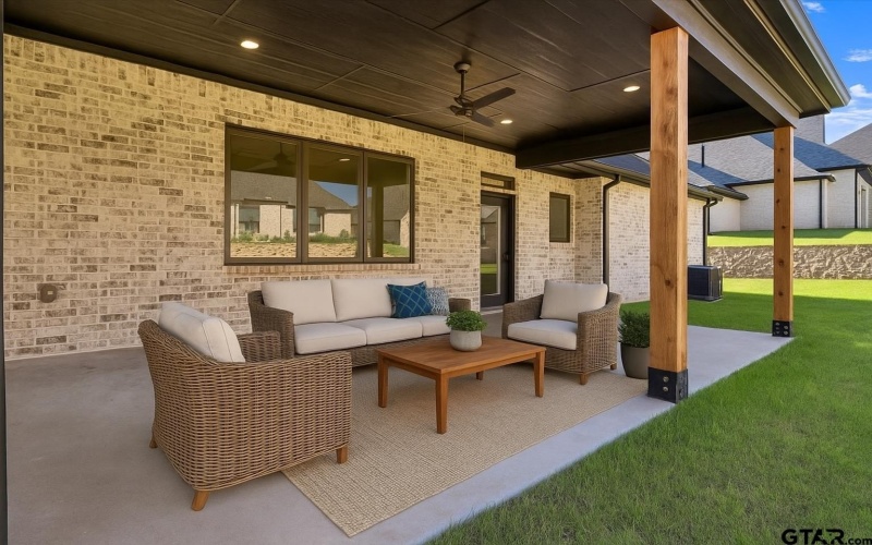 1001 Mallard, Lindale, TX 75771, 4 Bedrooms Bedrooms, ,2 BathroomsBathrooms,Residential,For Sale,1001 Mallard,25009877