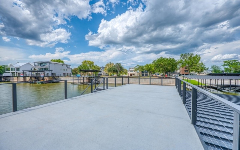 320 Lake Street, Kingsland, TX 78639, 5 Habitaciones Habitaciones , ,5 BañosBaños,Residential,En Venta,320 Lake Street,0,174074