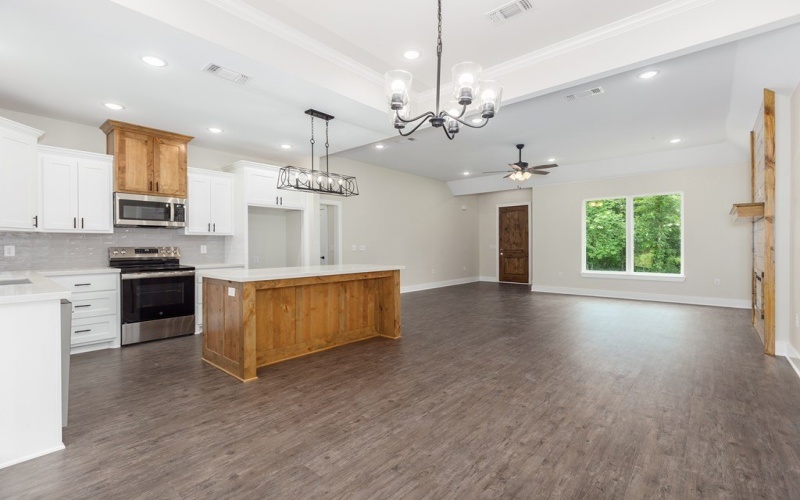 313 Shirey Lane, Lufkin, TX 75901, 3 Bedrooms Bedrooms, ,2 BathroomsBathrooms,Residential,For Sale,313 Shirey Lane,5105392