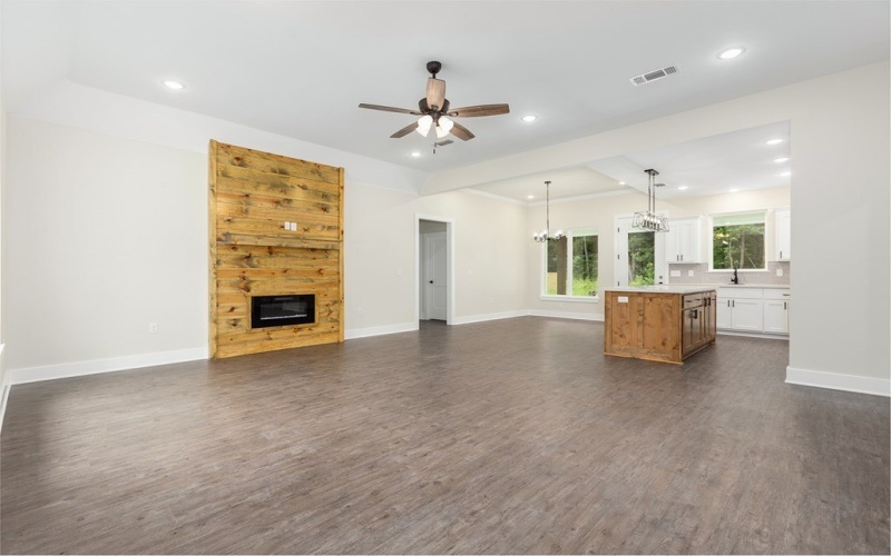 313 Shirey Lane, Lufkin, TX 75901, 3 Bedrooms Bedrooms, ,2 BathroomsBathrooms,Residential,For Sale,313 Shirey Lane,5105392