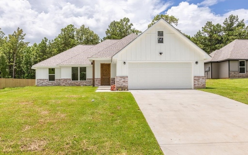 313 Shirey Lane, Lufkin, TX 75901, 3 Bedrooms Bedrooms, ,2 BathroomsBathrooms,Residential,For Sale,313 Shirey Lane,22501168