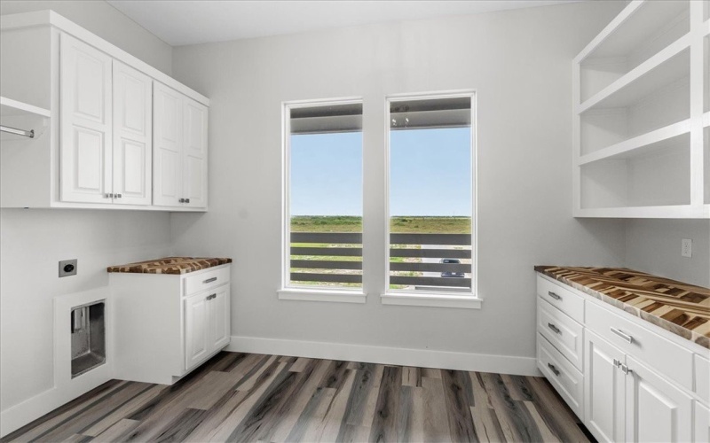 125 Sunrise Dr, Rockport, TX 78382, 4 Bedrooms Bedrooms, ,3 BathroomsBathrooms,Residential,For Sale,125 Sunrise Dr,449866