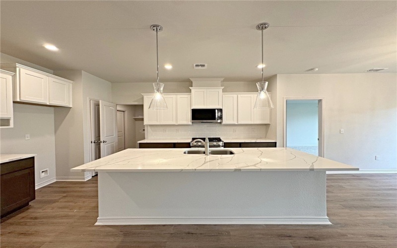 2689 Westeros Street, Corpus Christi, TX 78415, 3 Bedrooms Bedrooms, ,2 BathroomsBathrooms,Residential,For Sale,2689 Westeros Street,454224
