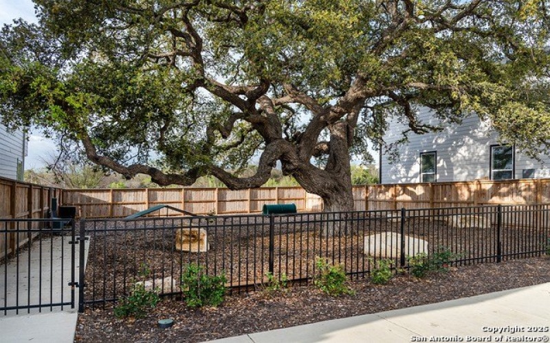 14839 VANCE JACKSON ROAD #108, San Antonio, TX 78249, 5 Bedrooms Bedrooms, ,3 BathroomsBathrooms,Residential,For Sale,14839 VANCE JACKSON ROAD #108,1879978