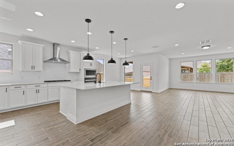 2179 Oak Run Parkway, New Braunfels, TX 78132, 3 Bedrooms Bedrooms, ,3 BathroomsBathrooms,Residential,For Sale,2179 Oak Run Parkway,1879986