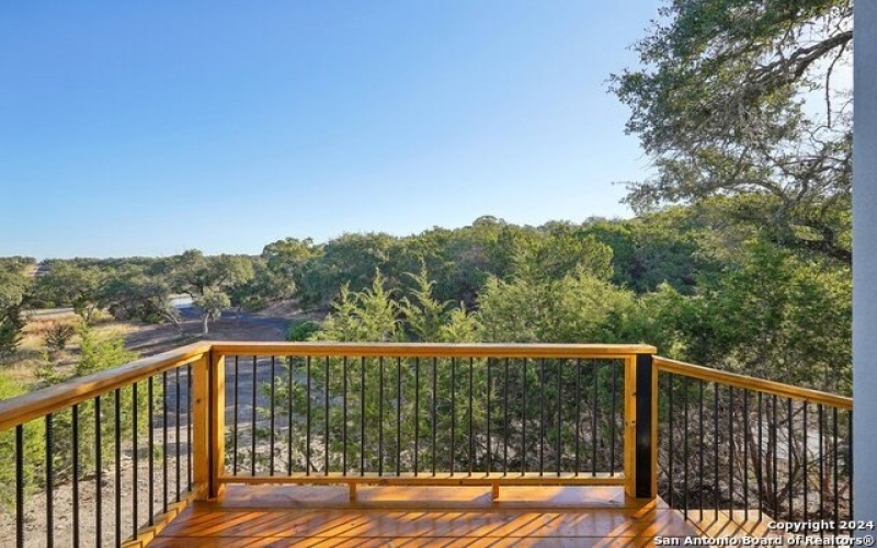 729 CABALLO TRL, Canyon Lake, TX 78133, 3 Bedrooms Bedrooms, ,2 BathroomsBathrooms,Residential,For Sale,729 CABALLO TRL,1880076