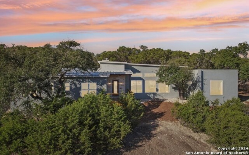 729 CABALLO TRL, Canyon Lake, TX 78133, 3 Bedrooms Bedrooms, ,2 BathroomsBathrooms,Residential,For Sale,729 CABALLO TRL,1880076