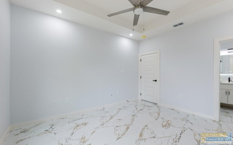2630 Marky St, Harlingen, TX 78552, 4 Habitaciones Habitaciones , ,3 BañosBaños,Residential,En Venta,2630 Marky St,103092