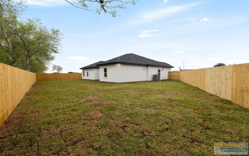 2630 Marky St, Harlingen, TX 78552, 4 Habitaciones Habitaciones , ,3 BañosBaños,Residential,En Venta,2630 Marky St,103092
