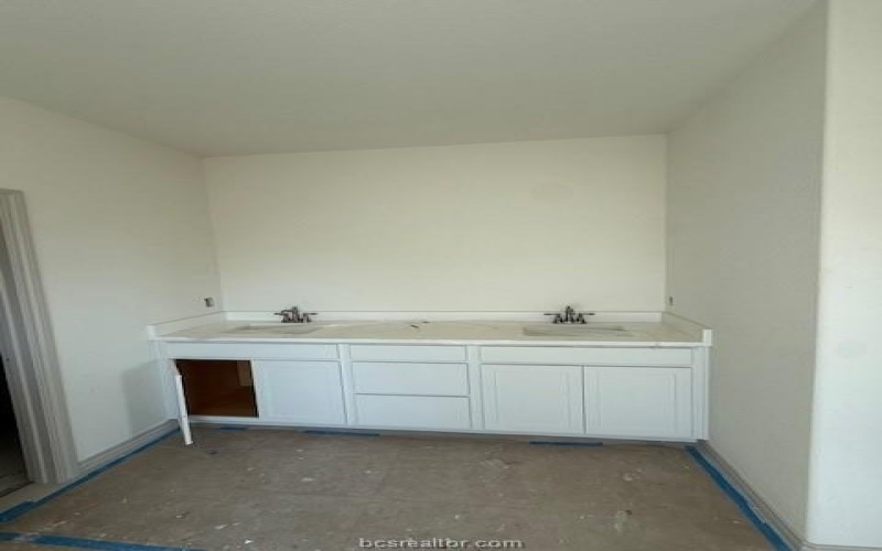 5955 Eldora Drive, College Station, TX 77845, 3 Bedrooms Bedrooms, ,3 BathroomsBathrooms,Residential,For Sale,5955 Eldora Drive,25007430