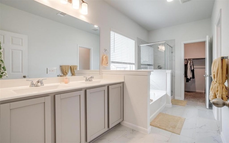 7501 Agarita Avenue, Denton, TX 76226, 4 Bedrooms Bedrooms, ,2 BathroomsBathrooms,Residential,For Sale,7501 Agarita Avenue,20971081