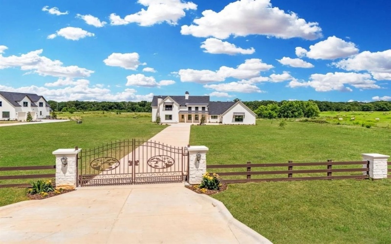 554 VZ County Road 2147, Wills Point, TX 75169, 5 Habitaciones Habitaciones , ,3 BañosBaños,Residential,En Venta,554 VZ County Road 2147,20983524