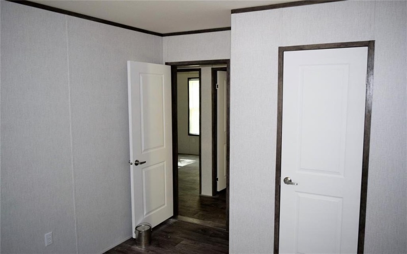 405 N Sixth Street, Bangs, TX 76823, 4 Habitaciones Habitaciones , ,2 BañosBaños,Residential,En Venta,405 N Sixth Street,20983631
