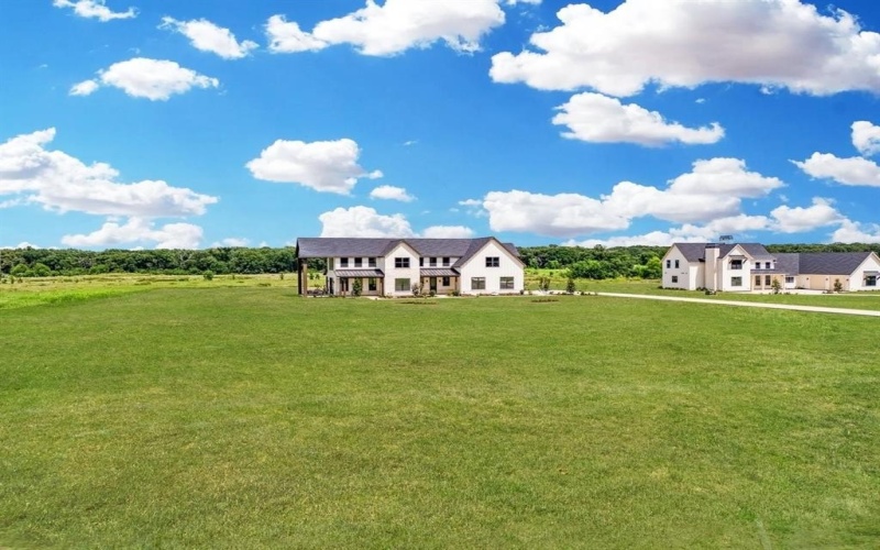 590 VZ CR 2147, Wills Point, TX 75103, 4 Bedrooms Bedrooms, ,5 BathroomsBathrooms,Residential,For Sale,590 VZ CR 2147,20984183
