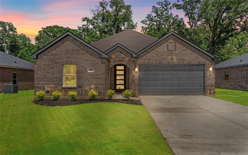 108 Lakeview Drive, Trinidad, TX 75163, 3 Bedrooms Bedrooms, ,2 BathroomsBathrooms,Residential,For Sale,108 Lakeview Drive,20984996