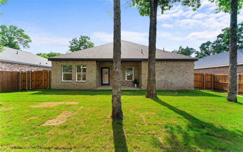 108 Lakeview Drive, Trinidad, TX 75163, 3 Bedrooms Bedrooms, ,2 BathroomsBathrooms,Residential,For Sale,108 Lakeview Drive,20984996