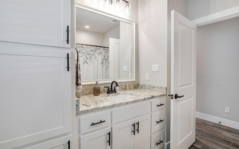 6016 Bella Terra Lane, Godley, TX 76044, 4 Bedrooms Bedrooms, ,3 BathroomsBathrooms,Residential,For Sale,6016 Bella Terra Lane,20985206
