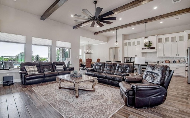 6016 Bella Terra Lane, Godley, TX 76044, 4 Bedrooms Bedrooms, ,3 BathroomsBathrooms,Residential,For Sale,6016 Bella Terra Lane,20985206