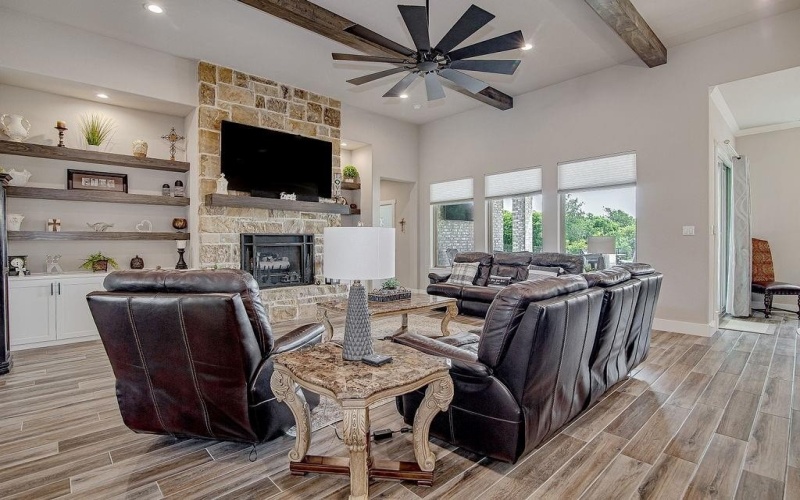 6016 Bella Terra Lane, Godley, TX 76044, 4 Bedrooms Bedrooms, ,3 BathroomsBathrooms,Residential,For Sale,6016 Bella Terra Lane,20985206