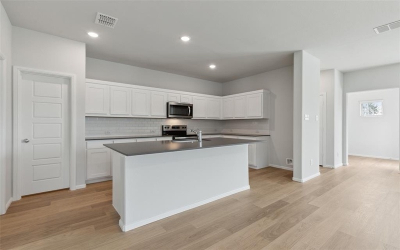 9224 Wild Stampede Way, Crowley, TX 76036, 4 Habitaciones Habitaciones , ,3 BañosBaños,Residential,En Venta,9224 Wild Stampede Way,20985225