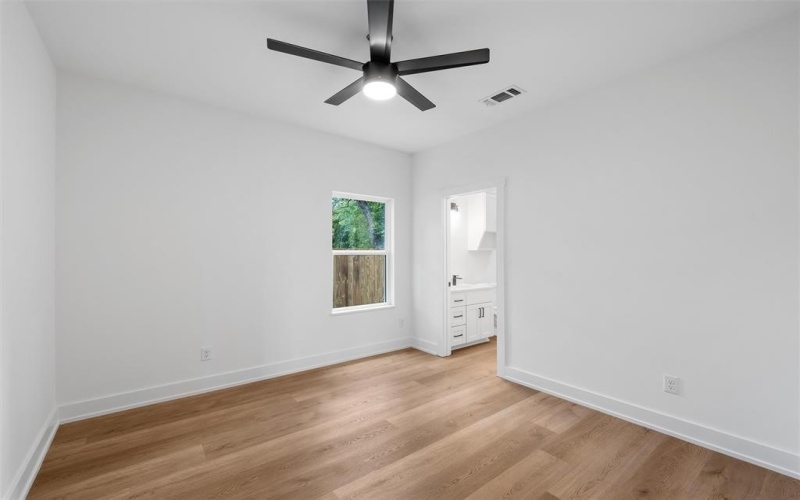 721 Taylor Street, Waco, TX 76704, 4 Bedrooms Bedrooms, ,3 BathroomsBathrooms,Residential,For Sale,721 Taylor Street,20985242