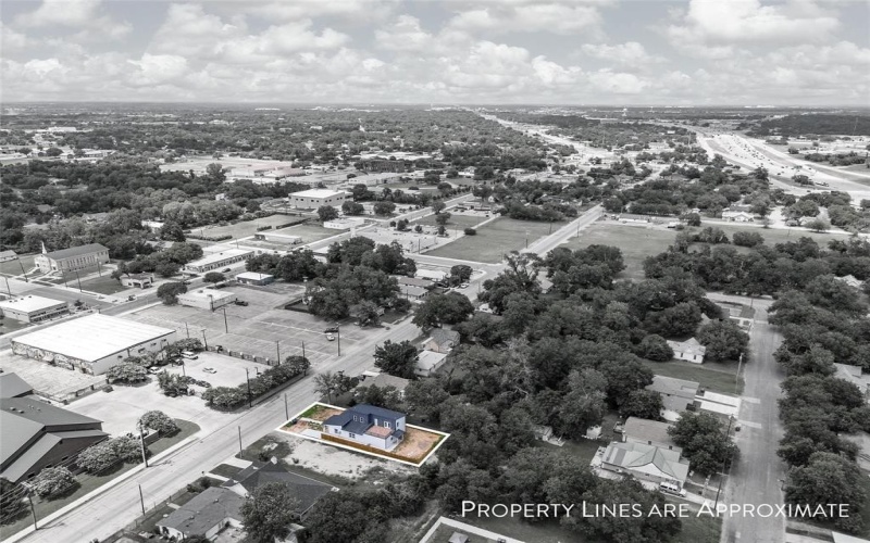 721 Taylor Street, Waco, TX 76704, 4 Bedrooms Bedrooms, ,3 BathroomsBathrooms,Residential,For Sale,721 Taylor Street,20985242