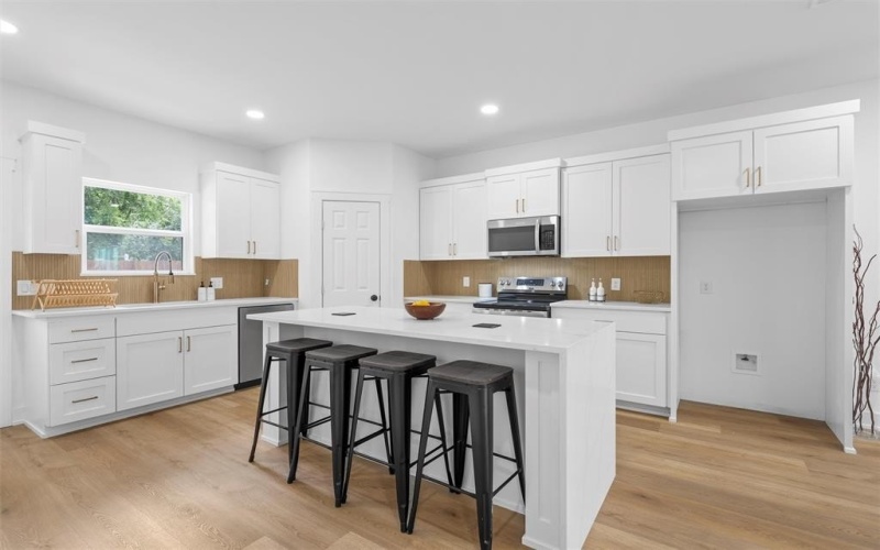 721 Taylor Street, Waco, TX 76704, 4 Bedrooms Bedrooms, ,3 BathroomsBathrooms,Residential,For Sale,721 Taylor Street,20985242