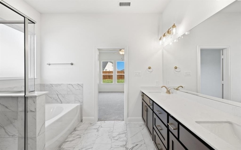 840 Oak, Lavon, TX 75166, 4 Bedrooms Bedrooms, ,2 BathroomsBathrooms,Residential,For Sale,840 Oak,0,20985245