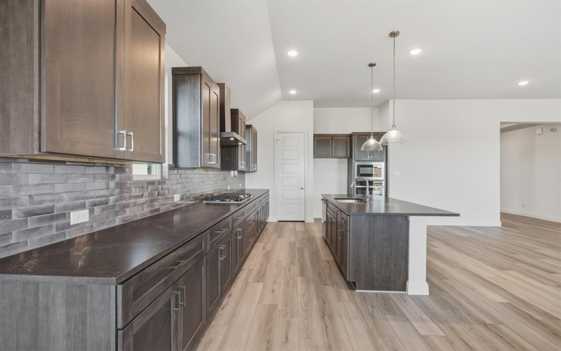 189 Mountain Laurel Drive, Waxahachie, TX 75165, 4 Bedrooms Bedrooms, ,3 BathroomsBathrooms,Residential,For Sale,189 Mountain Laurel Drive,0,20985252