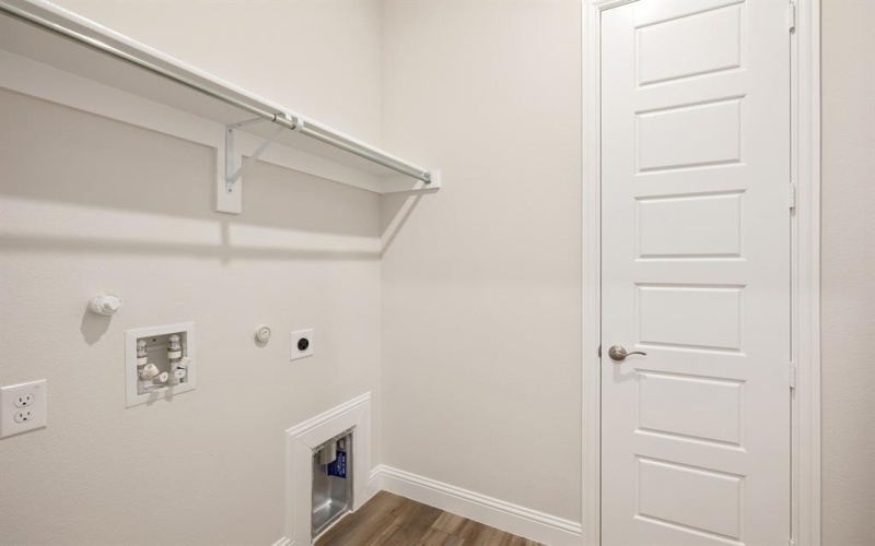 184 Mountain Laurel Drive, Waxahachie, TX 75165, 4 Habitaciones Habitaciones , ,3 BañosBaños,Residential,En Venta,184 Mountain Laurel Drive,0,20985271