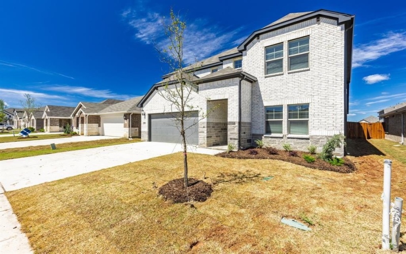 260 Sugarlands Drive, Greenville, TX 75402, 5 Bedrooms Bedrooms, ,3 BathroomsBathrooms,Residential,For Sale,260 Sugarlands Drive,20985276