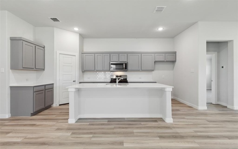 264 Bright Alcove Court, Lavon, TX 75166, 4 Bedrooms Bedrooms, ,2 BathroomsBathrooms,Residential,For Sale,264 Bright Alcove Court,20985354