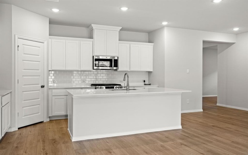 3321 Fortress Way, Denton, TX 76208, 4 Habitaciones Habitaciones , ,2 BañosBaños,Residential,En Venta,3321 Fortress Way,0,20985456