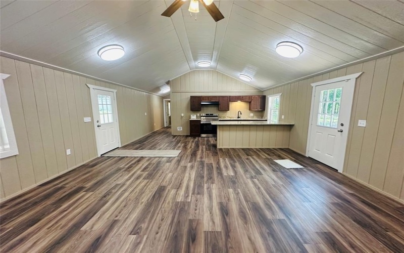 169 County Road, Winnsboro, TX 75494, 2 Bedrooms Bedrooms, ,2 BathroomsBathrooms,Residential,For Sale,169 County Road,20985516