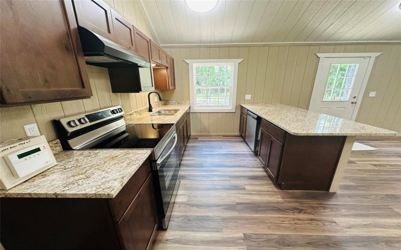 169 County Road, Winnsboro, TX 75494, 2 Bedrooms Bedrooms, ,2 BathroomsBathrooms,Residential,For Sale,169 County Road,20985516