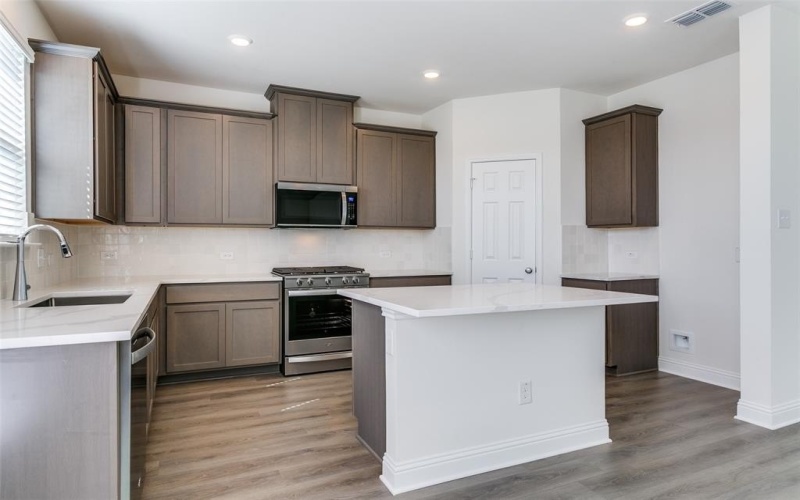 117 Rockwood Lane, Justin, TX 76247, 3 Habitaciones Habitaciones , ,2 BañosBaños,Residential,En Venta,117 Rockwood Lane,0,20985577