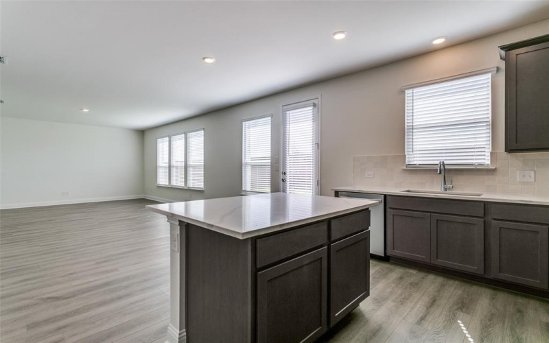 117 Rockwood Lane, Justin, TX 76247, 3 Habitaciones Habitaciones , ,2 BañosBaños,Residential,En Venta,117 Rockwood Lane,0,20985577