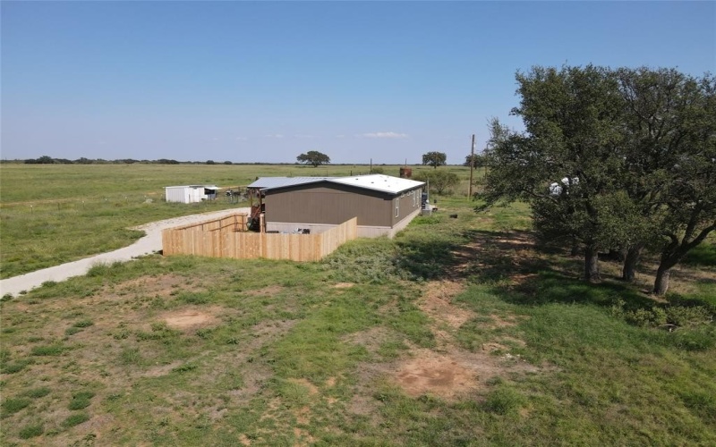 876 Farm to Market 585, Bangs, TX 76823, 3 Bedrooms Bedrooms, ,2 BathroomsBathrooms,Residential,For Sale,876 Farm to Market 585,20985651