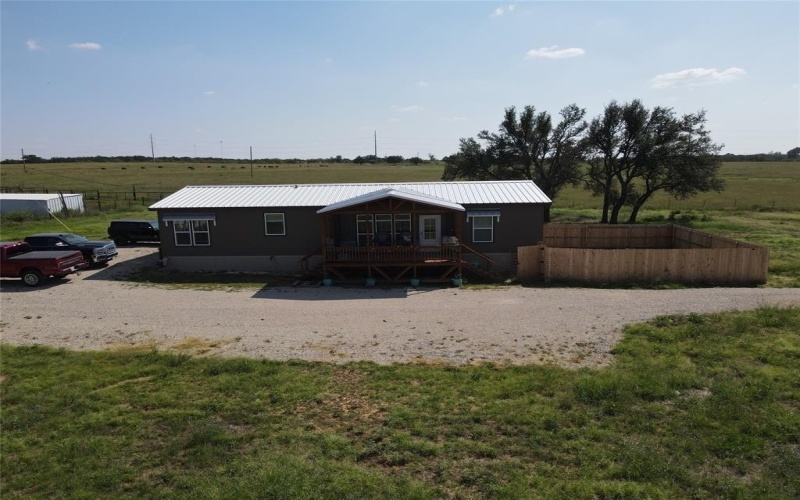 876 Farm to Market 585, Bangs, TX 76823, 3 Bedrooms Bedrooms, ,2 BathroomsBathrooms,Residential,For Sale,876 Farm to Market 585,20985651