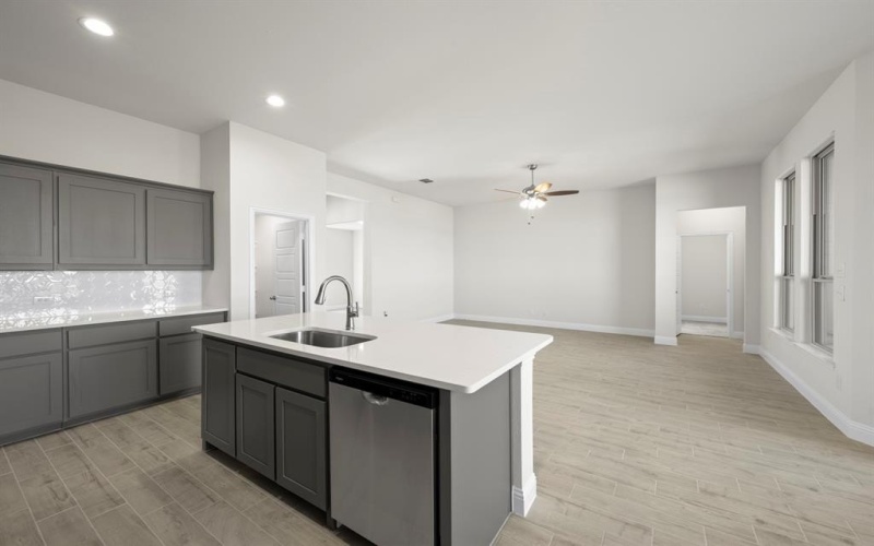 233 Mercy Road, Godley, TX 76044, 3 Bedrooms Bedrooms, ,2 BathroomsBathrooms,Residential,For Sale,233 Mercy Road,0,20985968