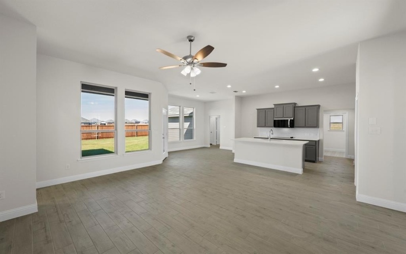 233 Mercy Road, Godley, TX 76044, 3 Bedrooms Bedrooms, ,2 BathroomsBathrooms,Residential,For Sale,233 Mercy Road,0,20985968