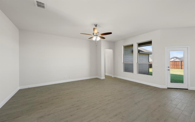 233 Mercy Road, Godley, TX 76044, 3 Bedrooms Bedrooms, ,2 BathroomsBathrooms,Residential,For Sale,233 Mercy Road,0,20985968